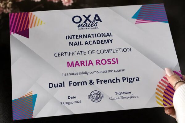 Oxa Nails — Da un sito vecchio e lento a una piattaforma che regge e-commerce e academy